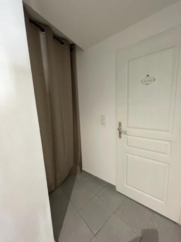 Joli Appartement Au Coeur Du Village Лорг Екстериор снимка