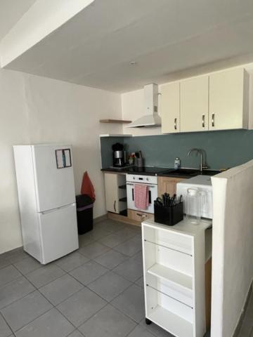 Joli Appartement Au Coeur Du Village Лорг Екстериор снимка